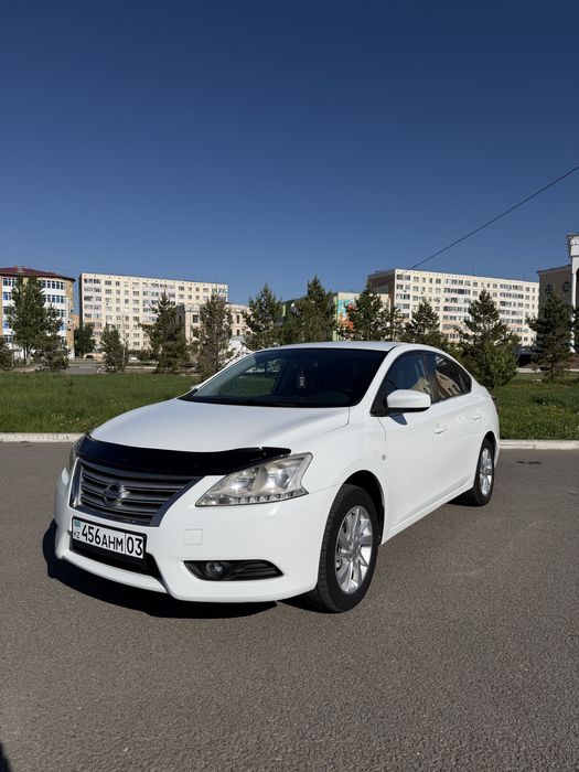 Nissan Sentra 2015 год