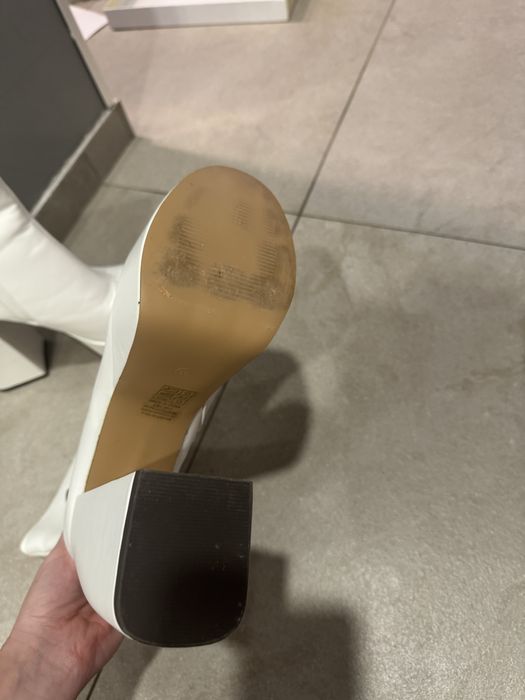 Боти с дебел ток