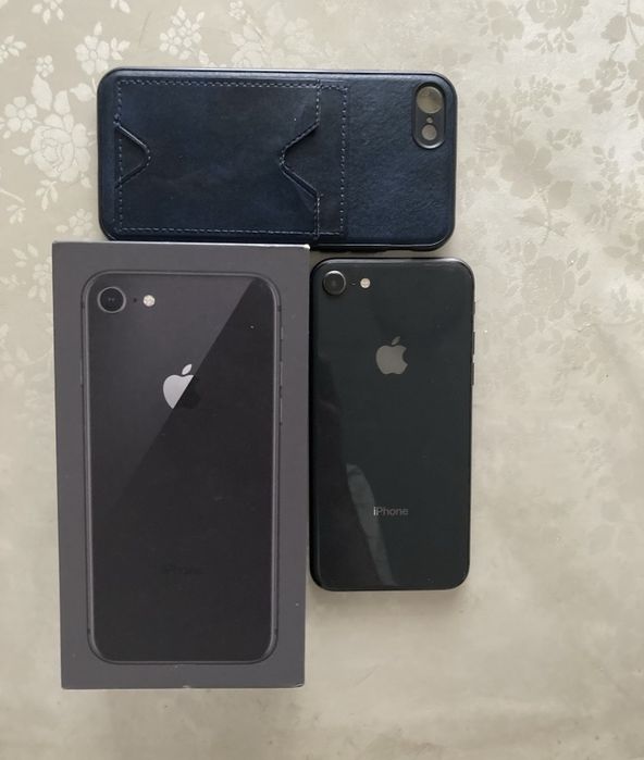 Айфон 8 срочно !