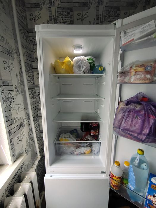Продам хододильник за 65 000 ТГ