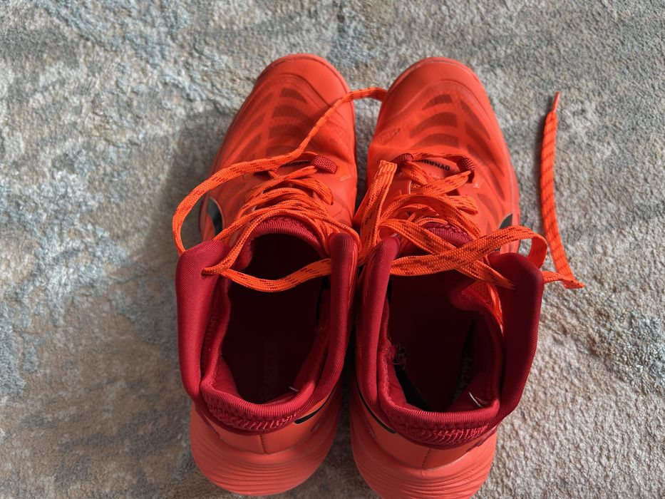 Асикс.Asics Tokyo кросовкасын сатамын.ПРОДАМ КРОСОВКИ Размер:39,38