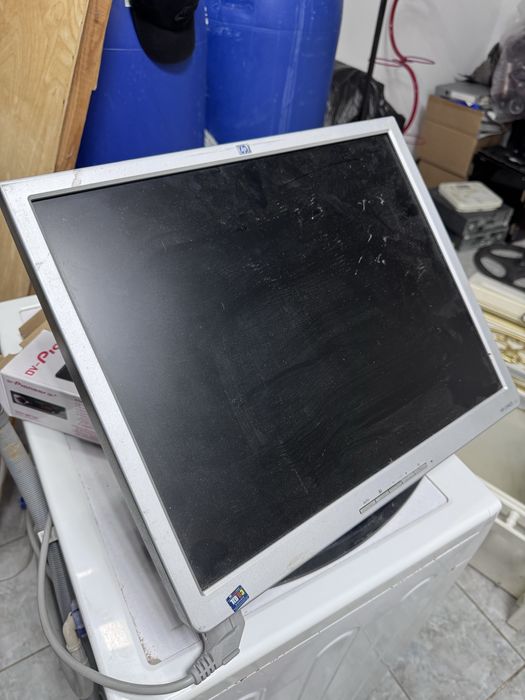 Монитор HP для компьютера