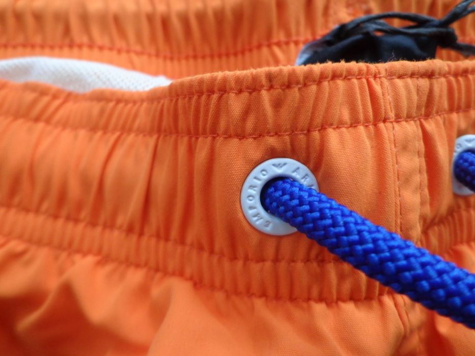 Мъжки плувни шорти EA7 Emporio Armani размери S, M