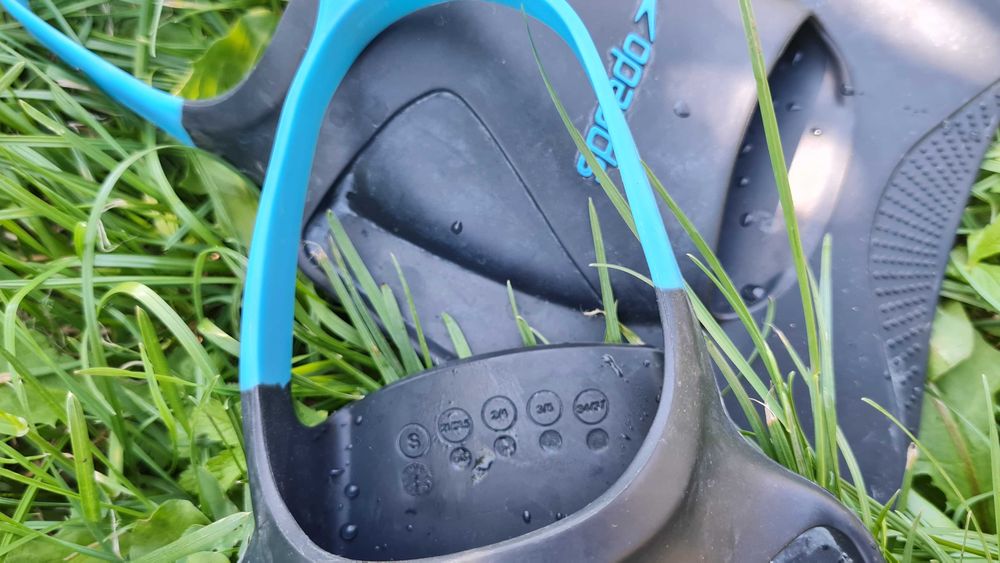 Детски плавници два броя