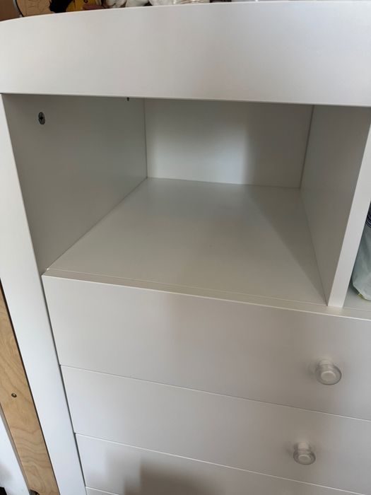 Гардероб и скрин за бебе