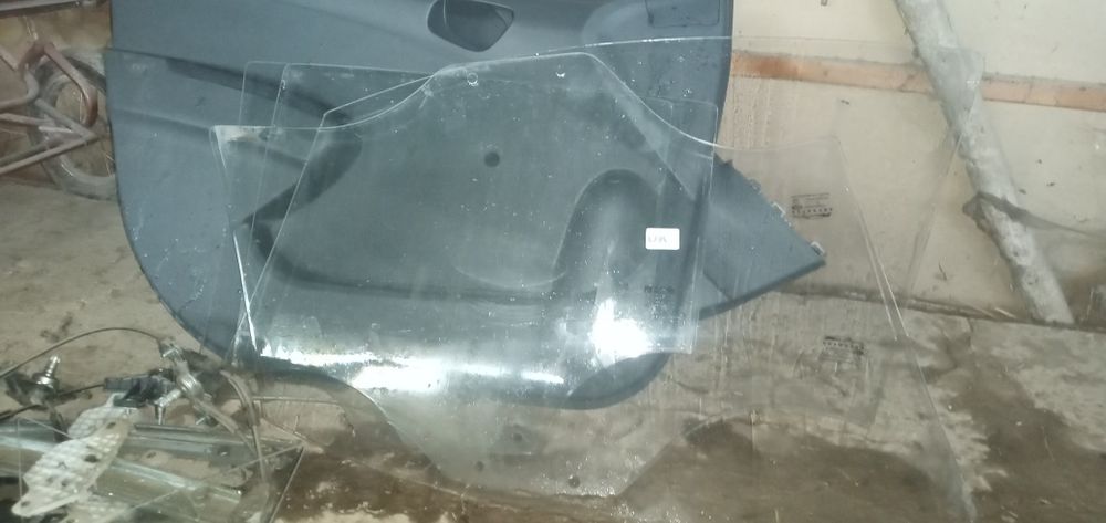 Спарк апшыфка стекло механизм