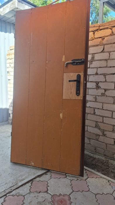 Железная дверь размер 200 ×95