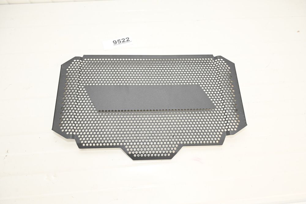 Kawasaki Z900RS 17- 20 Grila radiator