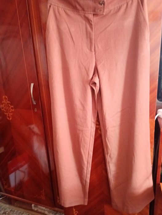 Pantalon dama cu crac foarte larg,talie înaltă