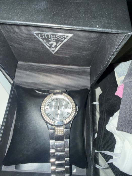 Geas Guess  ca si nou