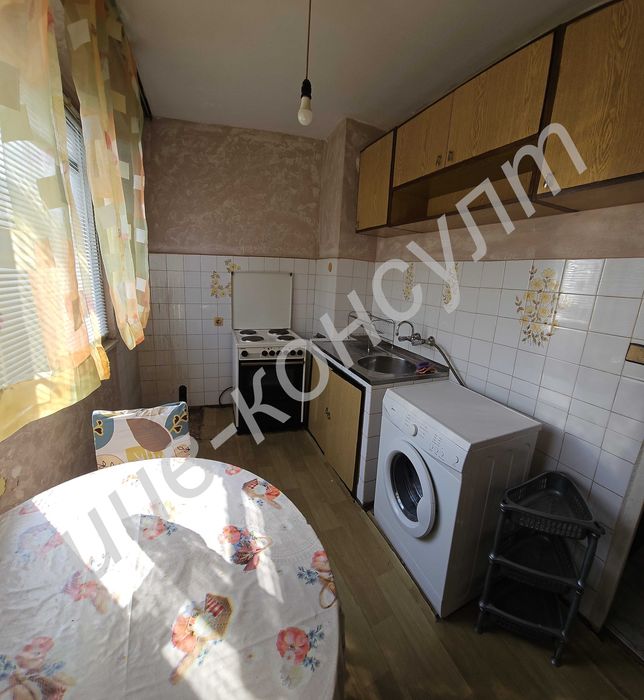 Продава се Двустаен апартамент в Велико Търново, Бузлуджа - 68 кв.м за 1030 €/кв.м - Снимка #4