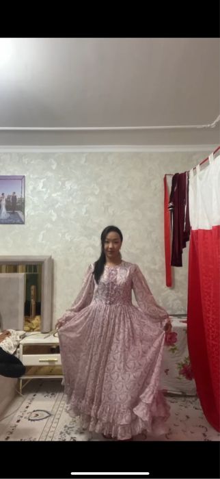 Көйлектер сатылады