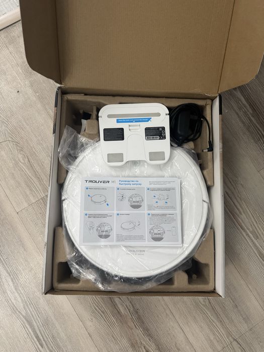 Робот пылесос Trouver M1