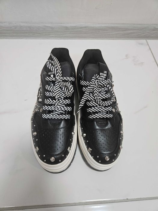 Karren Millen, Versace, Moschino