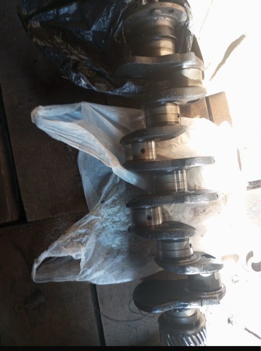 Продам головка, вал 100 уаз