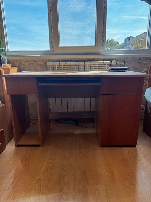 Мебели за стая/обзавеждане/легла