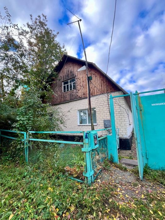 Продается 4х комнатный дом в п. Красина
