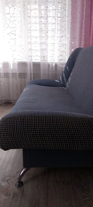 Продаю диван б/у