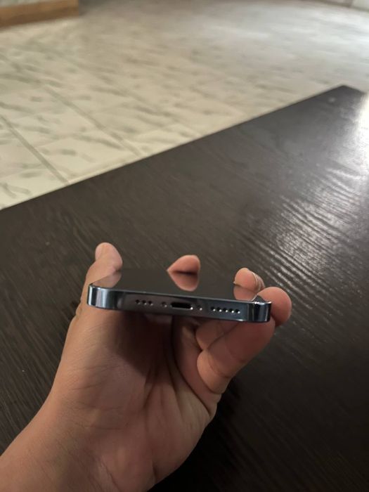 Iphon 13 pro 256 78