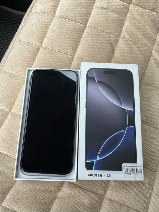 продам Iphone 16 pro max