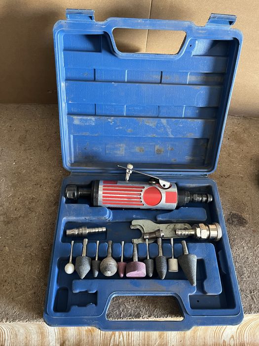 Продам пневмомашинку для зачистки камер