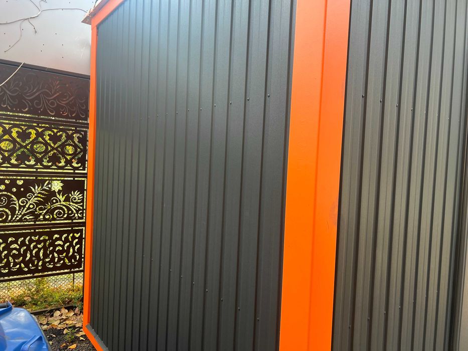 Baraca metalica capitonata