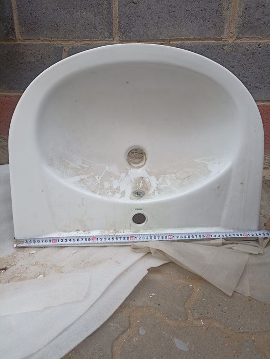 Продаем раковину с пьедисталом