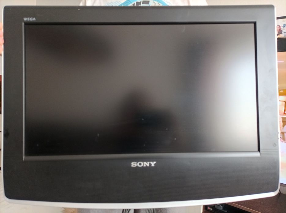 Продам телевизор Sony в рабочем состоянии. Сони.