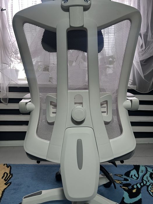 Компютерное кресло