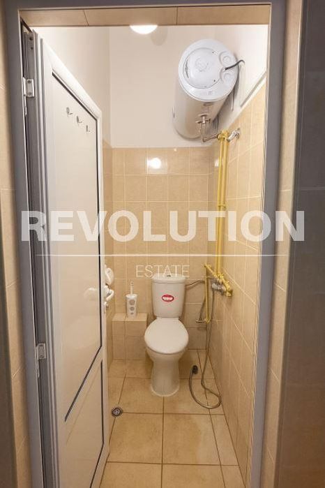 Дава се под наем Двустаен апартамент в Варна, Погреби - 58 кв.м за 325 € - Снимка #5