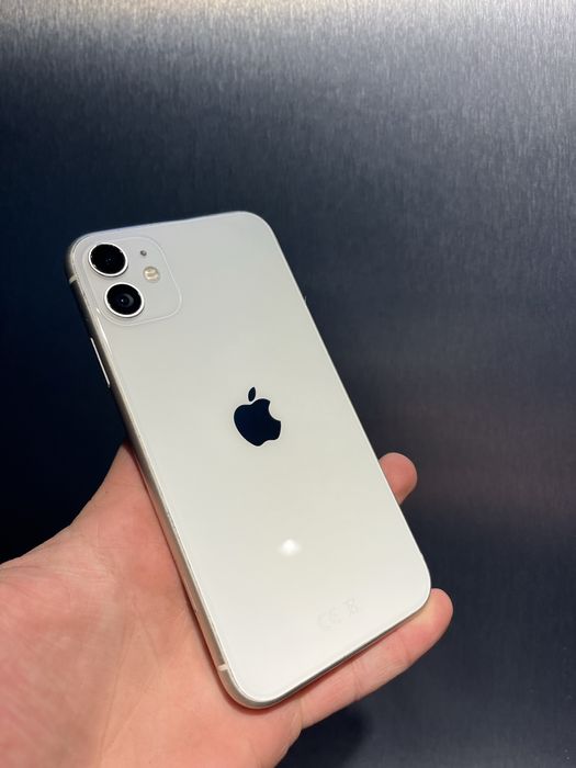 Продам iPhone 11 128gb.