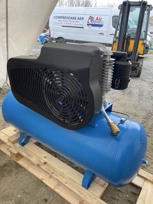 Compresor Profesional cu pistoane ABAC /870l:min /Rezervor 270l /11bar