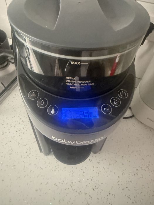 Baby Brezza – Aparat automat preparare lapte praf – stare impecabilă + GARANȚIE