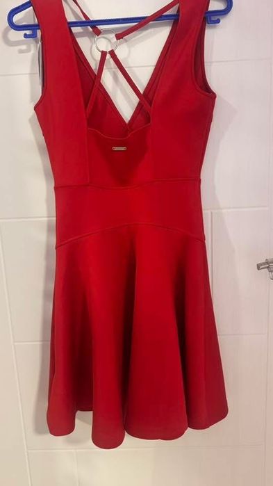 Нова с етикет рокля Guess -S
