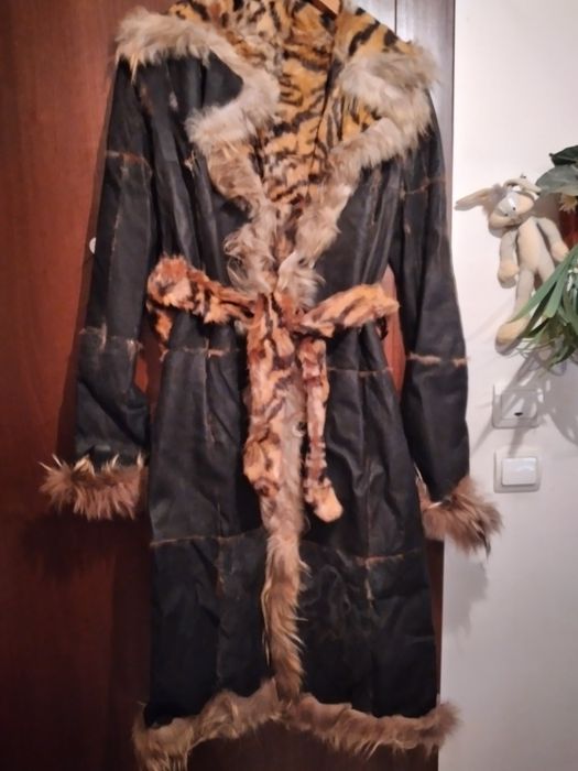 Дамско кожено палто