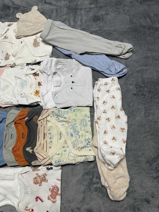 Lot 37 piese bebelusi (0-3 luni) 50-62 cm