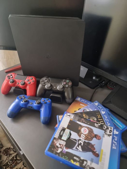 Продам ps4 slim 1терабайт