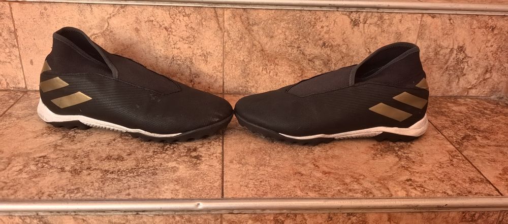 Adidas nemezis 42⅔