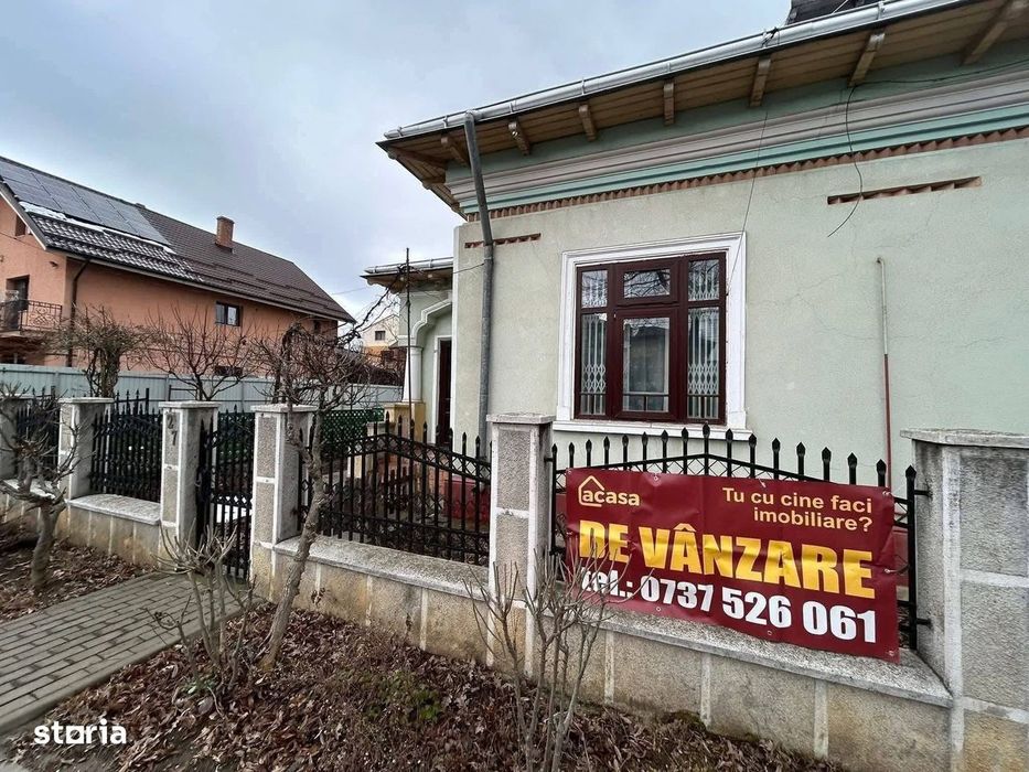 Casa in Roman, situata ultracentral, pretabila pentru spatiu comercial