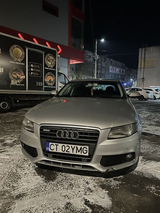 Vand Audi A4 B8 2011