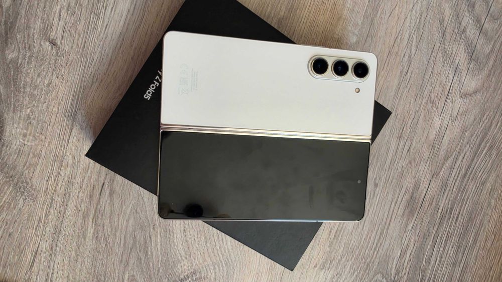 Samsung Z FOLD 5 мобилен телефон