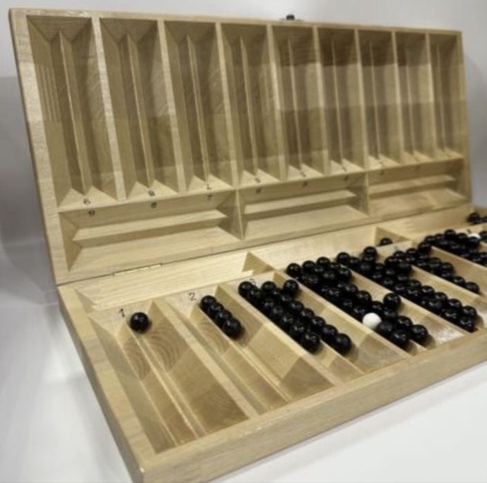 тогызкумалак доска из дерева