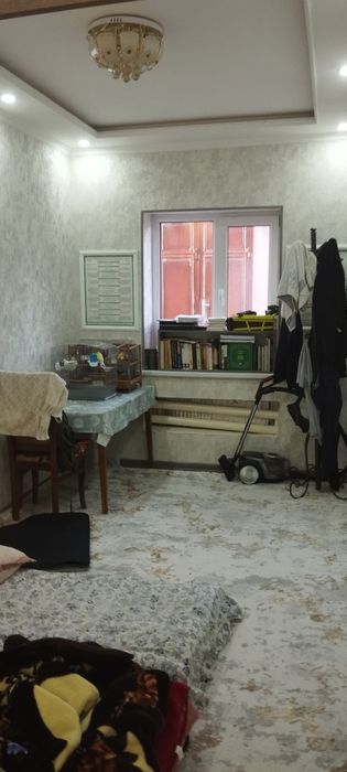 Ҳовли сотилади 6 хона 6 сотих