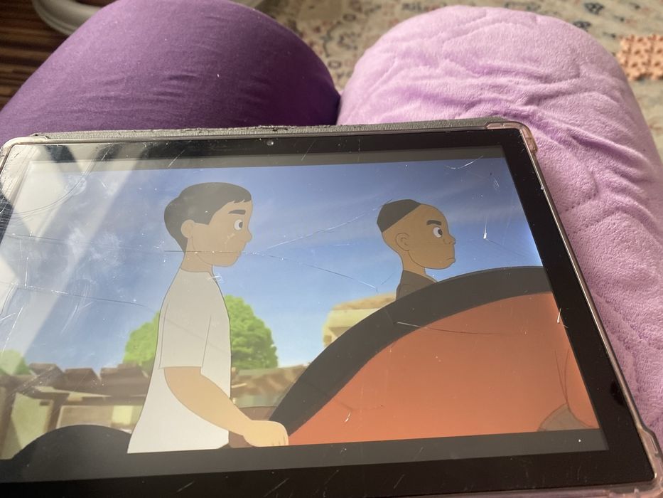 Продам планшет срочно