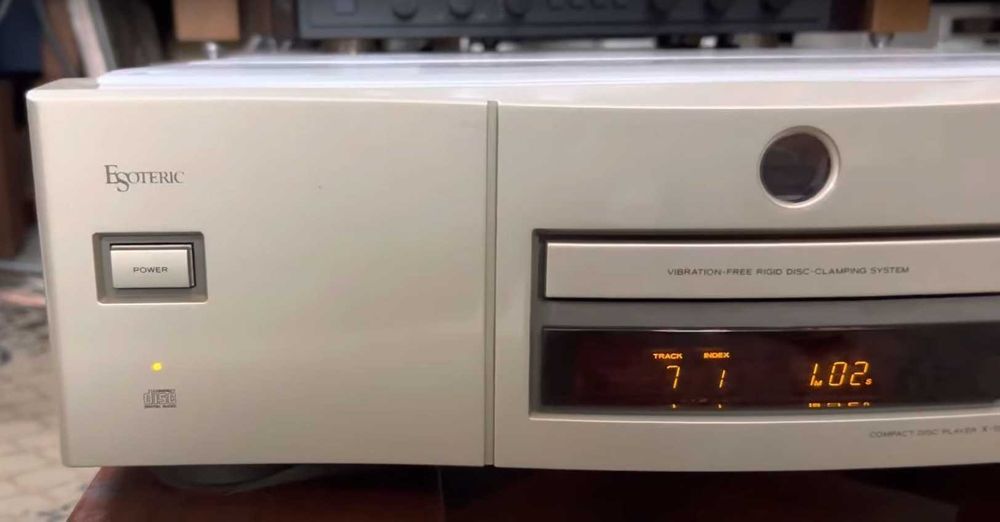 Скидка! Премиальный мультибитный CD проигрыватель Esoteric X-1s
