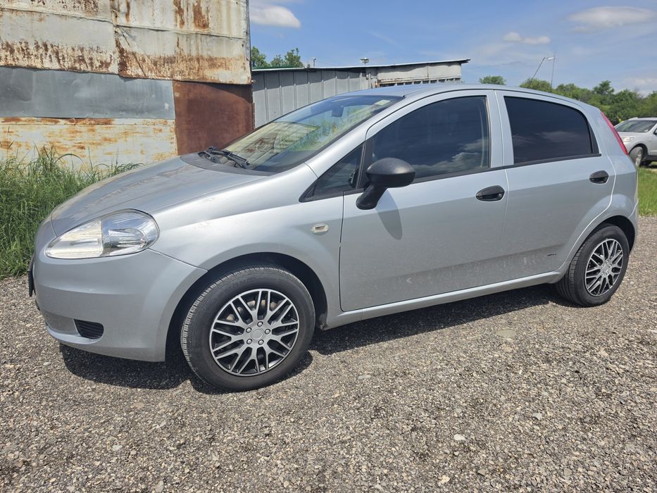 Продавам Fiat Grande Punto 1.4 70к.с