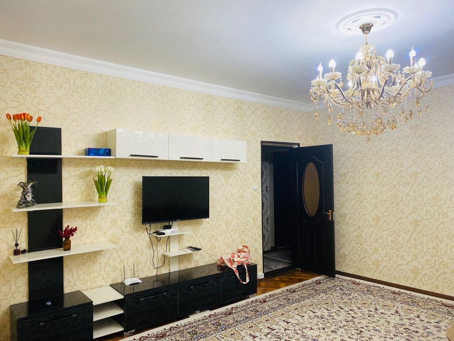 Посуточная сдача в аренду . Улица Oybeк в 5 мин до м Ойбеk.