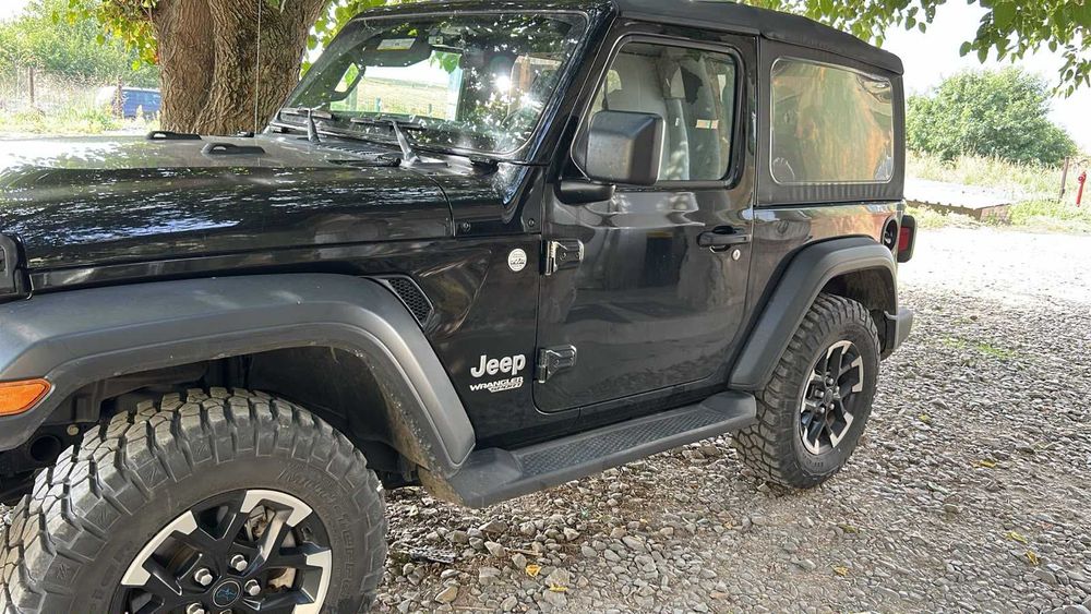 Jeep Wrangler 3.6 V6, cutie manuală