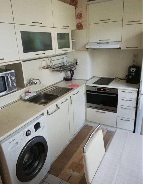 Дава се под наем Двустаен апартамент в София, Дианабад - 60 кв.м за 547.23 € - Снимка #2