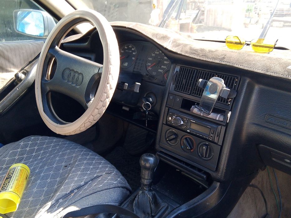 Продам Ауди 80 хорошем состоянии